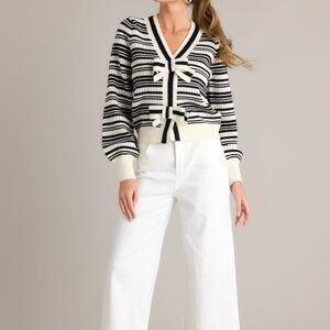 Red Dress Fond Reflections Ivory Stripe Long Sleeve Sweater Top Size LL / Multi